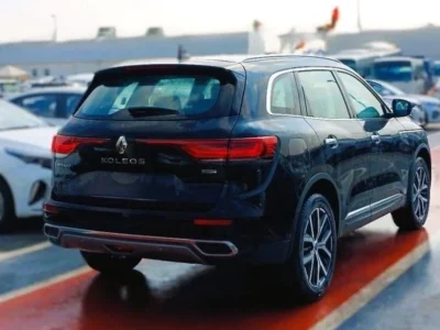 2024 Renault Koleos 2.5 Litres 4 Cylinders Petrol Engine Black SUV GCC Specs