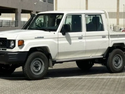 2025 Toyota Land Cruiser Pickup LC79 DC 4.2L 6 Cylinders Diesel Engine White Grey Pickup