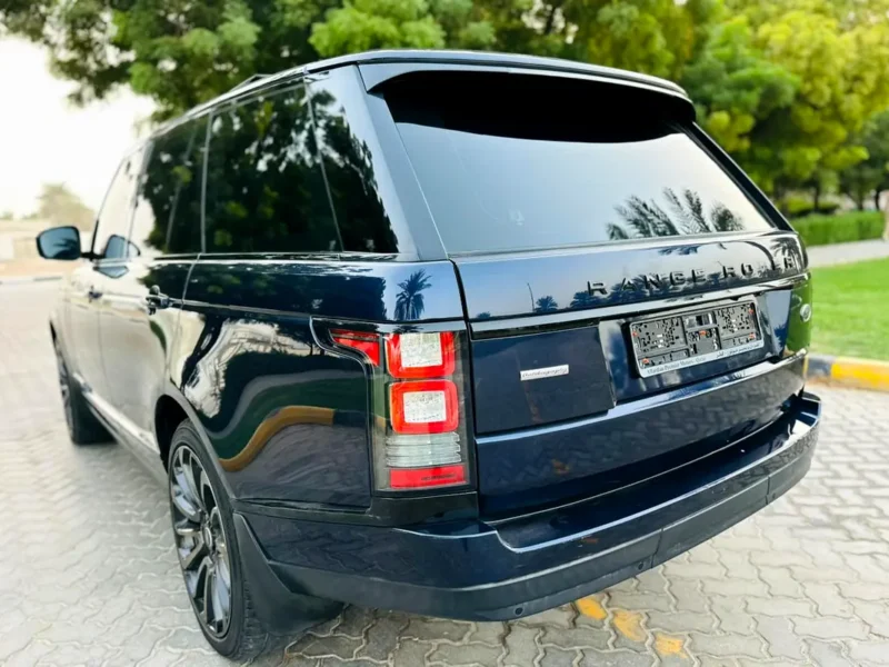 2014 Land Rover Range Rover Vogue SE 8 Cylinders Petrol Engine Blue Black SUV GCC