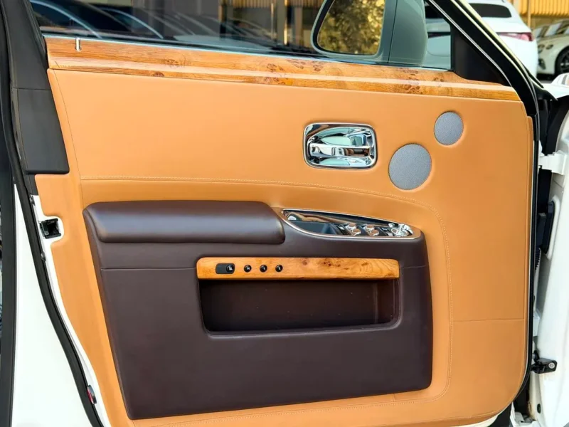 2018 Rolls-Royce Ghost Standard 12 Cylinders Petrol Engine White Brown Sedan GCC Specs