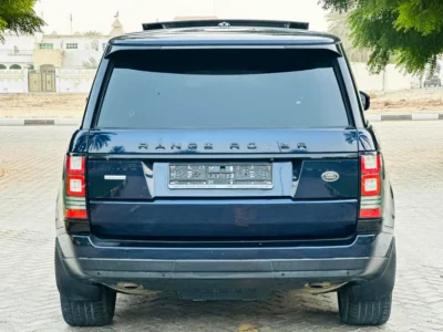 2014 Land Rover Range Rover Vogue SE 8 Cylinders Petrol Engine Blue Black SUV GCC