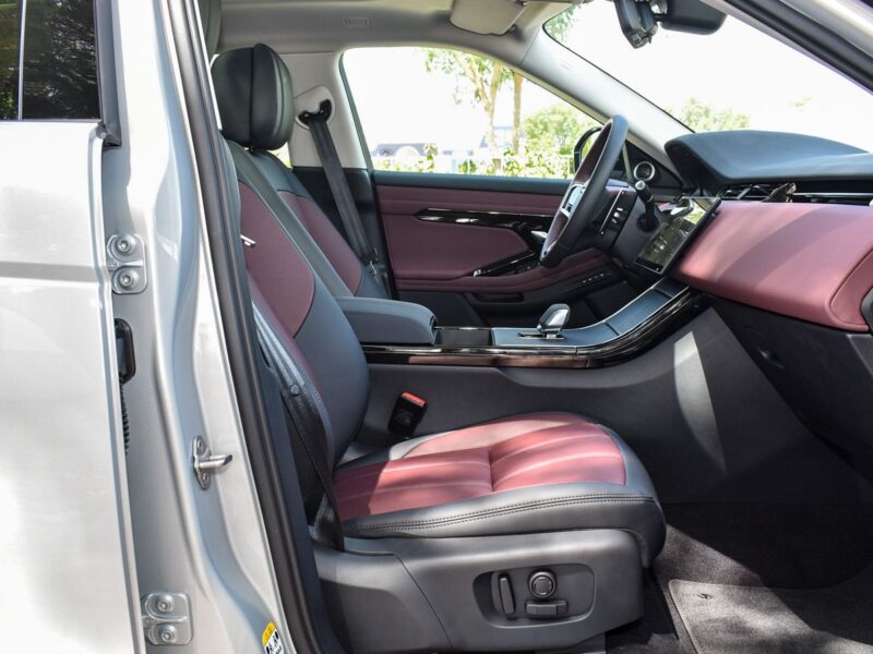 2025 Land Rover Range Rover Evoque SE P250 Dynamic 4 Cylinders Engine Silver Black Red SUV