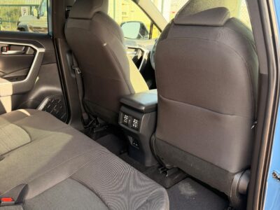 2022 Toyota Rav 4 SE 2.5 Litres V4 Hybrid Engine Blue Black SUV Automatic USA Specs