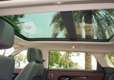2025 Land Rover Range Rover Evoque SE P250 Dynamic 4 Cylinders Petrol BLUE Red SUV