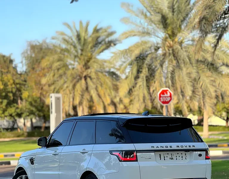 2018 Land Rover Range Rover Sport HSE 6 Cylinders Petrol Engine White Beige SUV GCC Specs