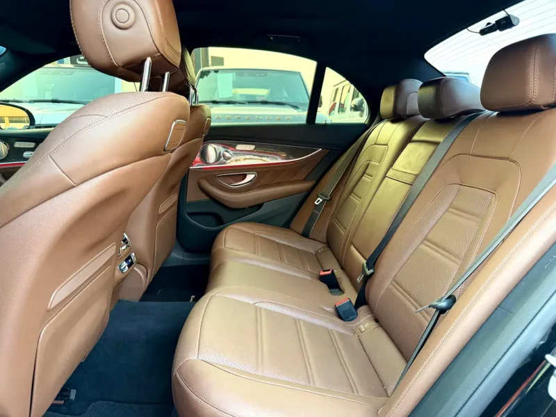 2018 Mercedes-Benz E-Class E 63 AMG 8 Cylinders Petrol Engine Black Brown Sedan Korean Specs