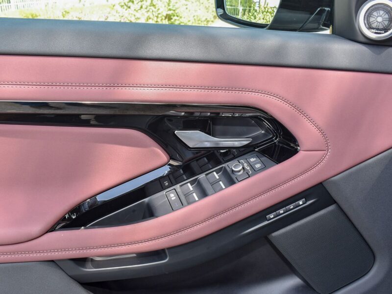 2025 Land Rover Range Rover Evoque SE P250 Dynamic 4 Cylinders Engine Silver Black Red SUV