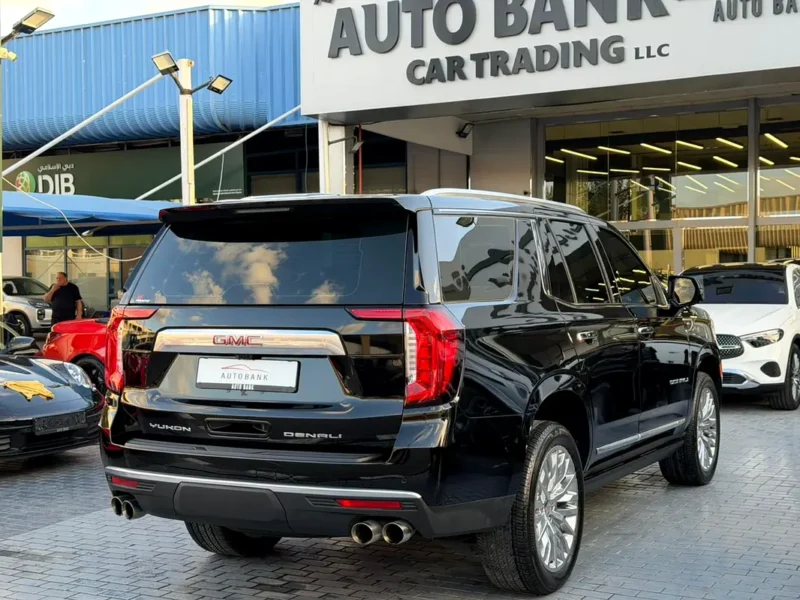2024 GMC Yukon Denali 8 Cylinders Petrol Engine Black Brown SUV GCC Specs Automatic