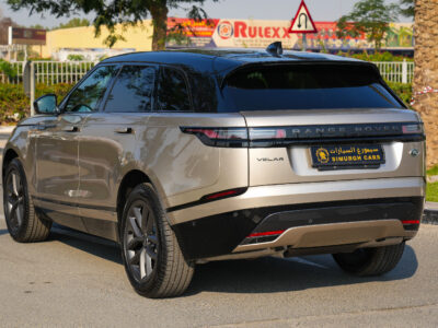2026 Land Rover Range Rover Velar SE P250 Dynamic 4 Cylinders Engine Gold Black SUV