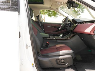 Land Rover Range Rover Evoque SE P250 Dynamic 4 Cylinders Engine White Red SUV 2025