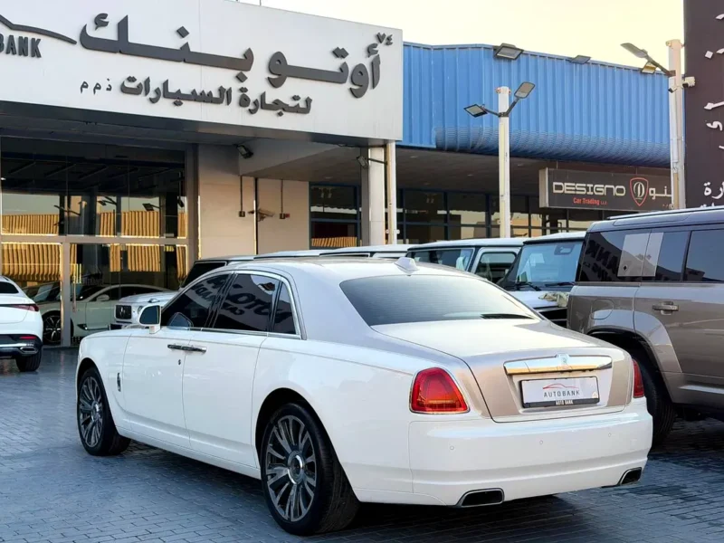 2018 Rolls-Royce Ghost Standard 12 Cylinders Petrol Engine White Brown Sedan GCC Specs