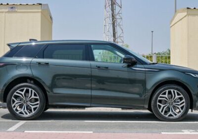 2025 Land Rover Range Rover Evoque SE P250 Dynamic 4 Cylinders Petrol Green Red SUV