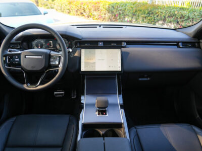 2026 Land Rover Range Rover Velar SE P250 Dynamic 4 Cylinders Engine Gold Black SUV