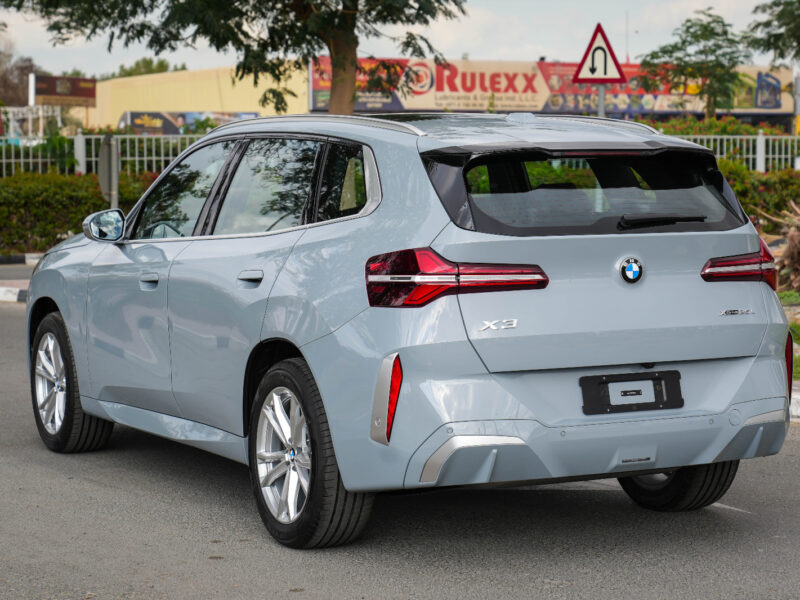 2026 BMW X3 XDRIVE 25L 4 Cylinders Petrol Engine Grey Beige SUV Automatic