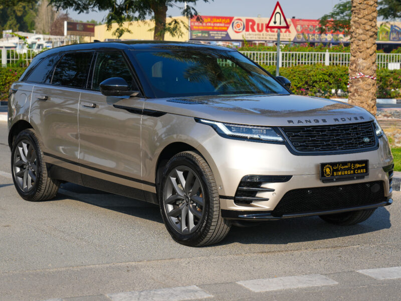 2026 Land Rover Range Rover Velar SE P250 Dynamic 4 Cylinders Engine Gold Black SUV