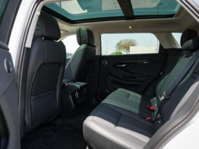 2025 Land Rover Range Rover Evoque SE P250 Dynamic 4 Cylinders Petrol White Black SUV