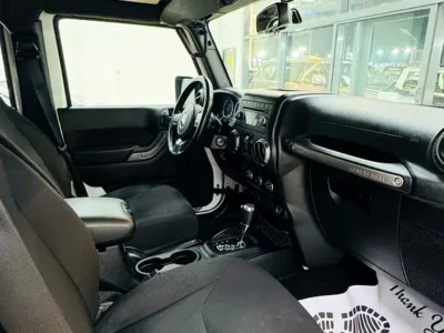 2018 Jeep Wrangler Unlimited Sport 6 Cylinders Petrol Engine White Black SUV GCC Specs