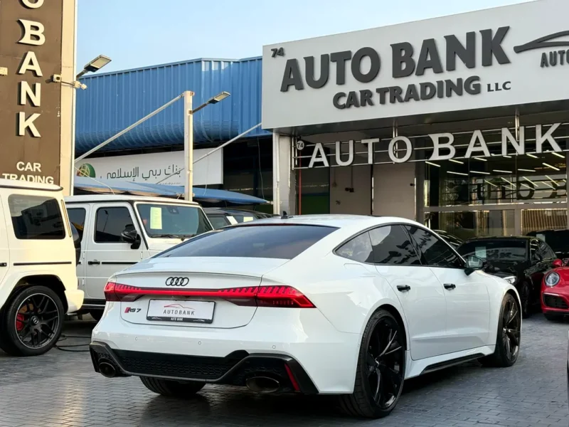2021 Audi S7/RS7 4.0 TFSI Quattro 8 Cylinders Petrol Engine White Red Sedan Automatic