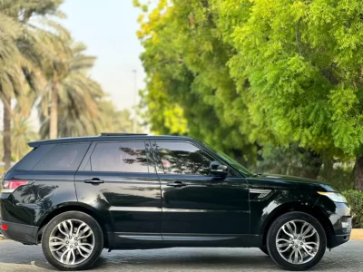 2015 Land Rover Range Rover Sport HSE 6 Cylinders Petrol Engine Black Beige SUV GCC Specs