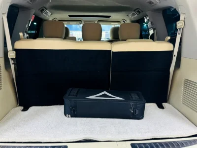 2020 Nissan Patrol SE 6 Cylinders Petrol Engine Black Beige SUV GCC Specs Automatic