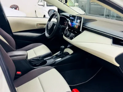 2022 Toyota Corolla XLI 4 Cylinders Petrol Engine White Beige Sedan GCC Specs