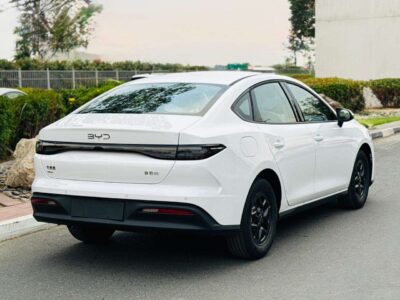 2025 BYD Seal 05 1.5L 4 Cylinders Plug In Hybrid White Sedan Automatic