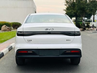 2025 BYD Seal 05 1.5L 4 Cylinders Plug In Hybrid White Sedan Automatic