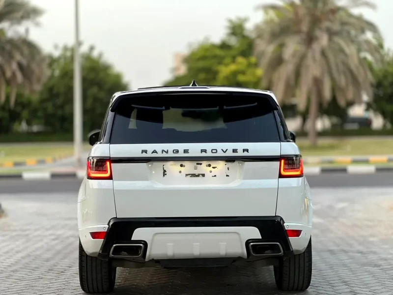 2014 Land Rover Range Rover Sport Supercharged 8 Cylinders Engine White Red SUV GCC Specs