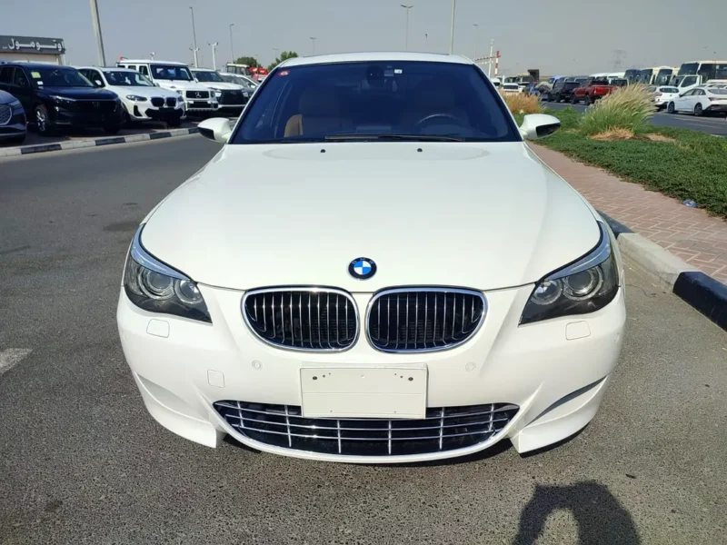 2006 BMW M5 10 Cylinders Petrol Engine White Brown Sedan Japanese Specs