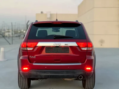 2012 Jeep Grand Cherokee Limited 6 Cylinders Petrol Engine Red Black SUV GCC Specs
