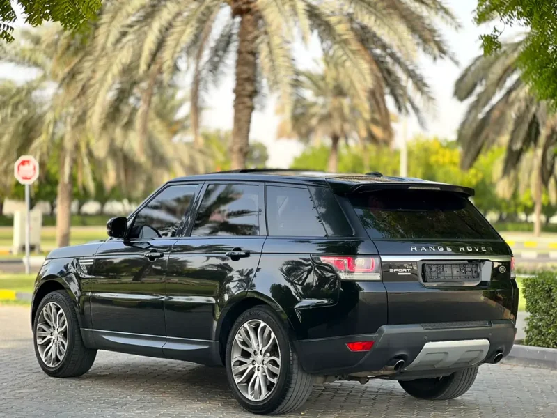 2015 Land Rover Range Rover Sport HSE 6 Cylinders Petrol Engine Black Beige SUV GCC Specs