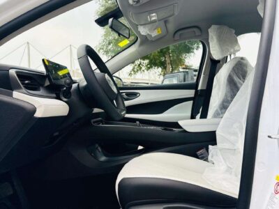 2025 BYD Seal 05 1.5L 4 Cylinders Plug In Hybrid White Sedan Automatic