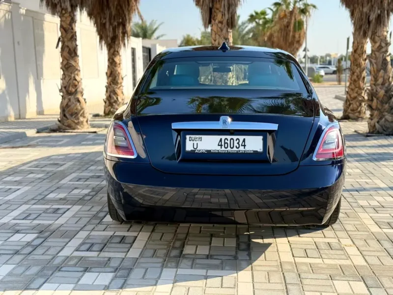 2024 Rolls-Royce Ghost Standard 12 Cylinders Petrol Engine Black Blue Sedan GCC Specs