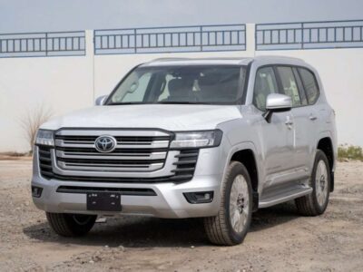 2024 Toyota Land Cruiser GXR 3.5L 6 Cylinders Twin Turbo Silver Beige SUV GCC Specs