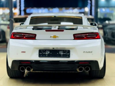 2018 Chevrolet Camaro SS 6.2 Litres V8 Petrol Engine White Red Coupe GCC Specs