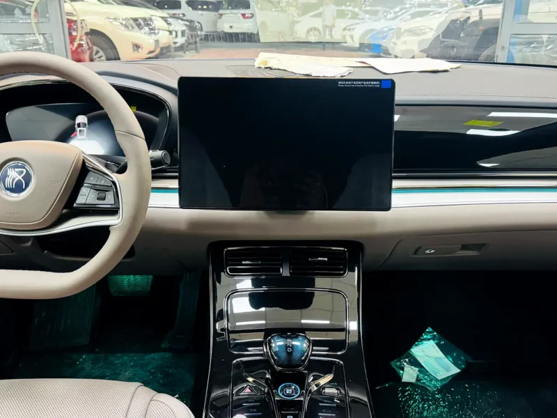 2025 BYD HAN Flagship Edition Electric Vehicle Grey White Sedan 550 - 650 KM Range