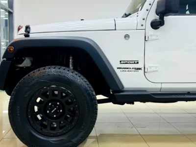 2018 Jeep Wrangler Unlimited Sport 6 Cylinders Petrol Engine White Black SUV GCC Specs