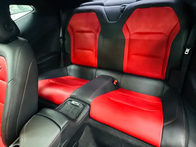 2018 Chevrolet Camaro SS 6.2 Litres V8 Petrol Engine White Red Coupe GCC Specs