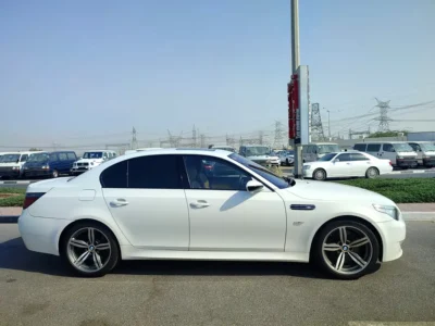 2006 BMW M5 10 Cylinders Petrol Engine White Brown Sedan Japanese Specs