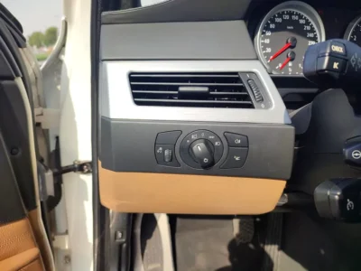 2006 BMW M5 10 Cylinders Petrol Engine White Brown Sedan Japanese Specs