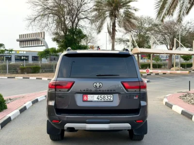 2023 Toyota Land Cruiser GR Sport 6 Cylinders petrol Engine Grey Black SUV GCC Specs