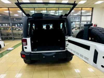 2018 Jeep Wrangler Unlimited Sport 6 Cylinders Petrol Engine White Black SUV GCC Specs