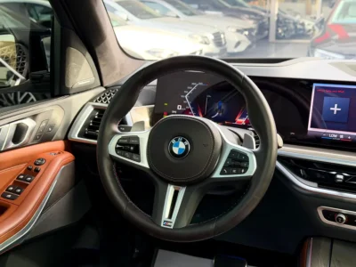 2025 BMW X5 M60i 8 Cylinders Petrol Engine White Brown SUV GCC Specs Automatic