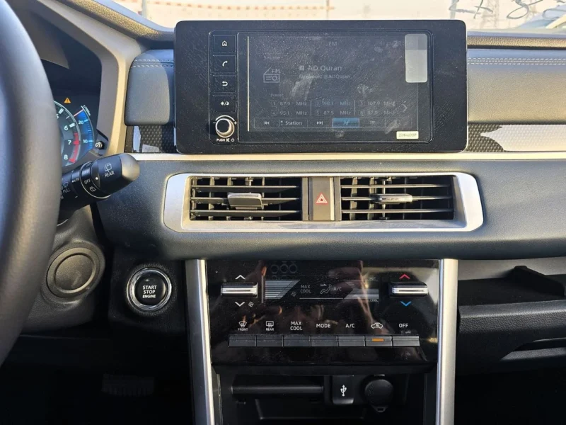 2025 Mitsubishi Xpander Cross P1 Line 1.5 Litres 4 Cylinders Petrol Engine Grey Black SUV GCC