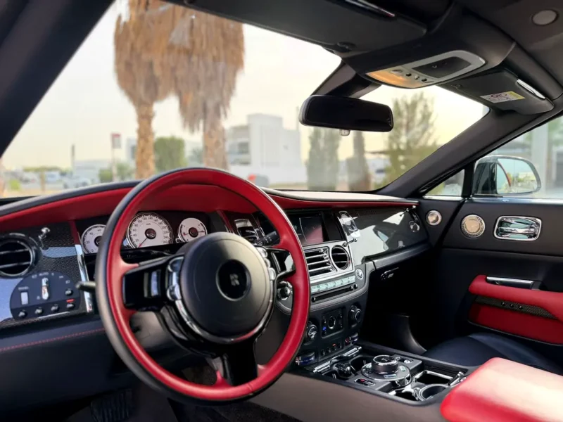 2020 Rolls-Royce Dawn Black Badge 12 Cylinders Petrol Engine Black Convertible GCC Specs