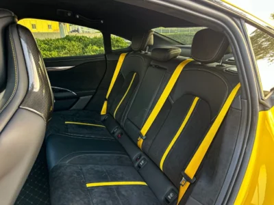 2025 Xiaomi SU7 Ultra Electric Vehicle Yellow Black Sedan Range 630 Km Carbon Package