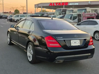 2012 Mercedes-Benz S-Class S 550 8 Cylinders Petrol Engine Black Sedan Japanese Specs