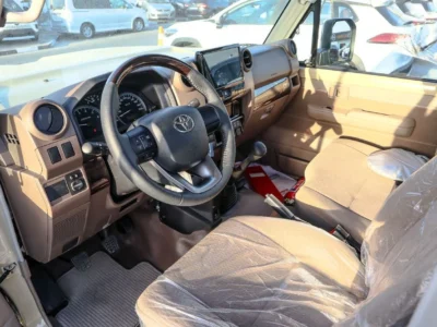 2025 Toyota Land Cruiser Pick Up Std 4.0L V6 Single Cab Utility Beige Pickup Truck GCC Specs