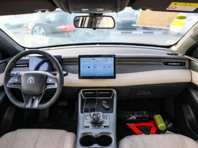 2025 BYD QIN PLUS DM-i 05 1.5L 4 Cylinder Plug-in Hybrid Engine White Sedan Chinese Specs