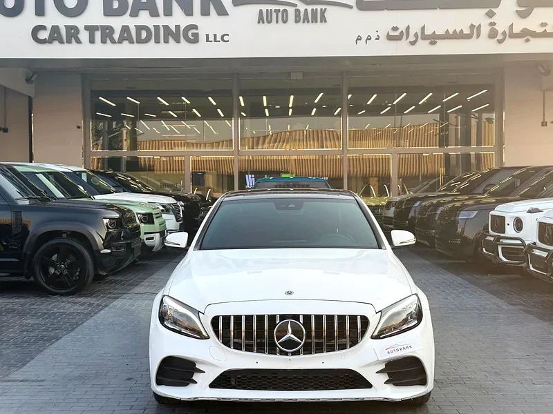 2020 Mercedes-Benz C-Class C200 4 Cylinders Petrol Engine White Red Coupe GCC Specs